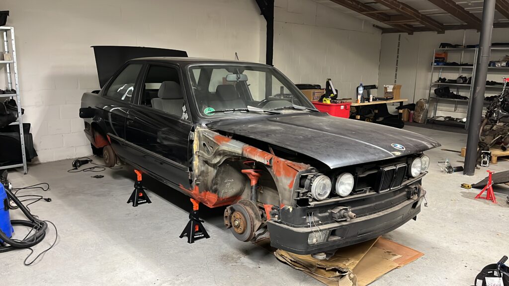 E30 on jack stands