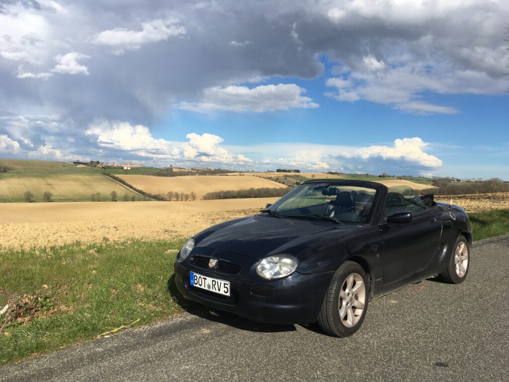 MG F in French hills